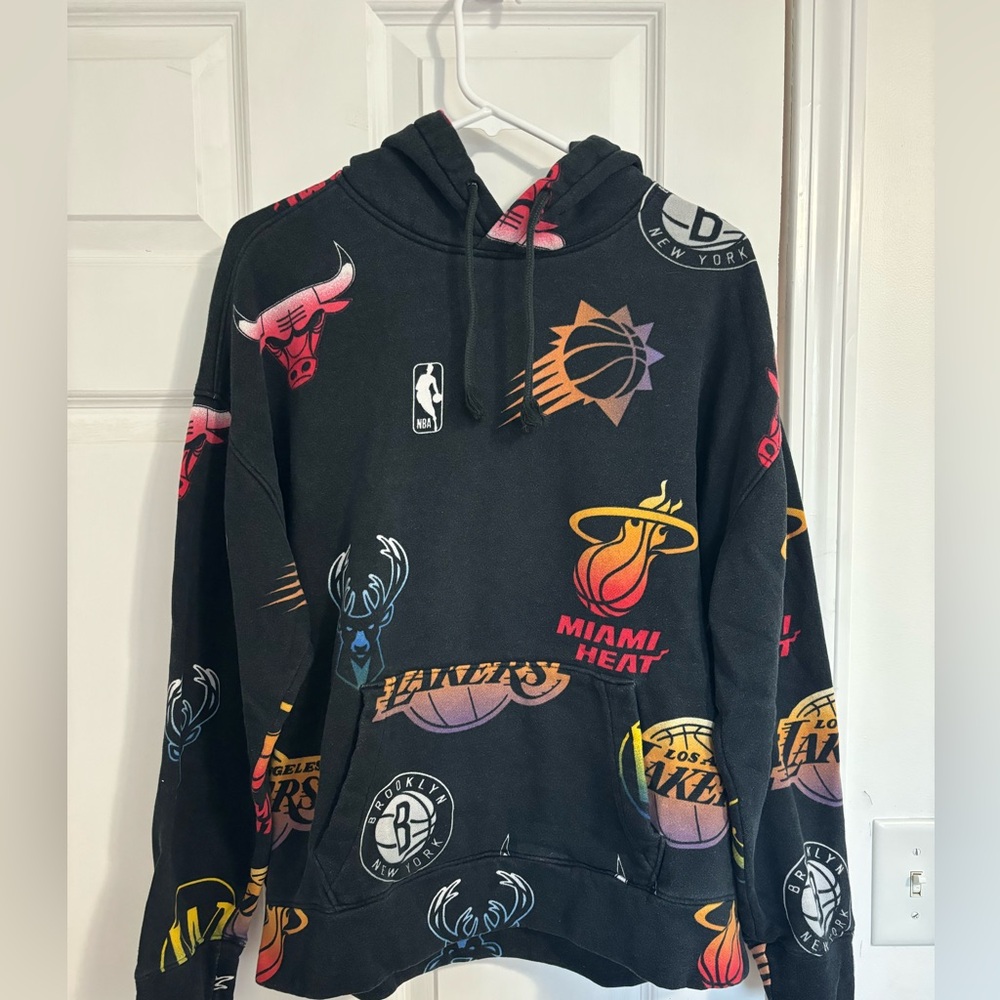 Hollister NBA hoodie